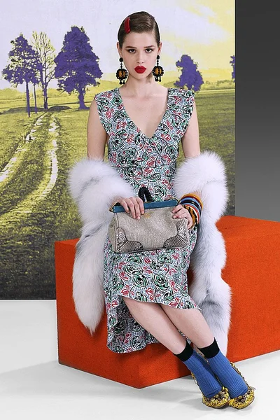 Look 2